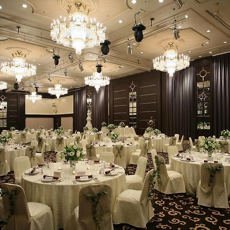 Hotel Green Tower Makuhari Чиба Екстериор снимка